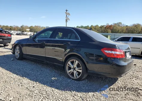 2013 Mercedes-Benz E 350 из США, поврежденный, VIN WDDHF5KB0DA726542